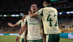httpsa57.foxsports.comstatics.foxsports.comwww.foxsports.comcontentuploads2025061408814palmeiras-vs-botafogo-rj.jpgve1tl1