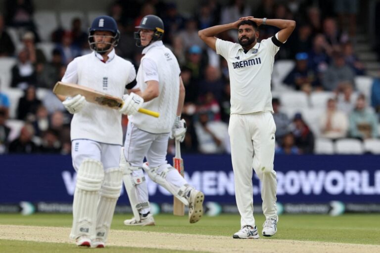 httpsc.ndtvimg.com2025-06lj657a1o_ben-duckett-zak-crawley-mohammed-siraj_625x300_24_June_25.jpg
