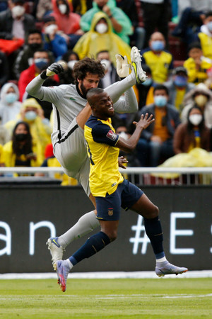 Ecuador v Brazil - FIFA World Cup 2022 Qatar Qualifier