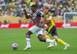 httpsdigitalhub.fifa_.comtransformbcaf9527-c797-4fcc-9004-35c78f8430aeFluminense-FC-v-Borussia-Dortmund-Group-F-FIFA-Club-World-Cup-2025focuspoint0.530.17