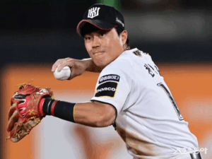 httpsdimg1.donga_.comwpsSPORTSIMAGE20241211130617627.1.png