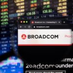 httpsglobal-assets.benzinga.comkr202506050923381749083017-Broadcom.jpeg