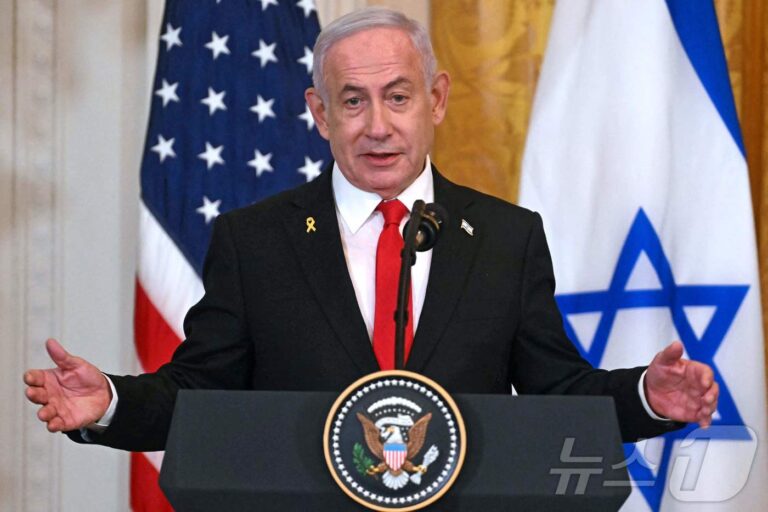 US-ISRAEL-DIPLOMACY-NETANYAHU-TRUMP