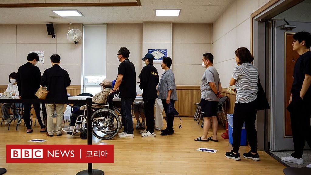 httpsichef.bbci_.co_.uknews1024branded_koreaneb9blive2c9e8300-405c-11f0-bace-e1270fc31f5e-1.jpg-1