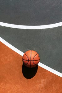httpsimages.unsplash.comphoto-1521412644187-c49fa049e84dixlibrb-4.0.3autoformatfitcropw1200q60