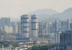 httpsimg.hankyung.comphoto20250601.40667791.1-1.jpg-1