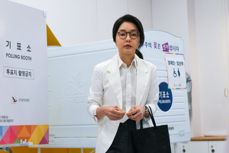 httpsimg.hankyung.comphoto202506AD.40741742.1.jpg