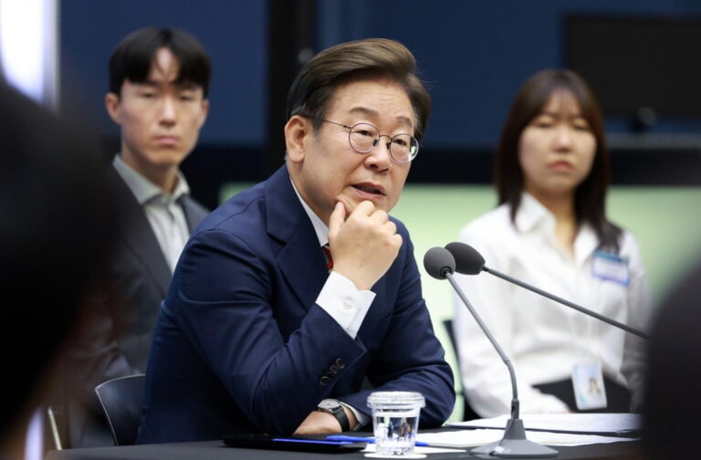 httpsimg.hankyung.comphoto202506ZA.40787229.1.jpg