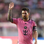 httpsimg1.daumcdn.netthumbS1200x630fnamehttpst1.daumcdn.netnews20250614footballist20250614194635289uhgl.jpg