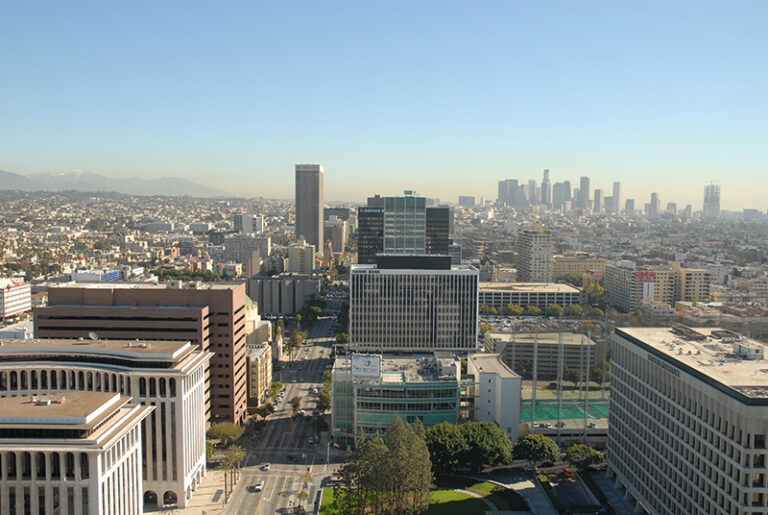 httpsm.radiokorea.comimagescommonradiokorea_billboard3.jpg