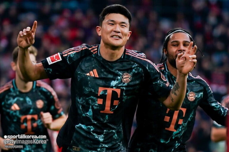 Sport-Club Freiburg v FC Bayern München - Bundesliga