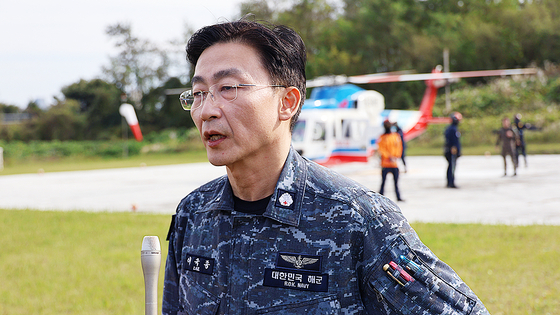 훈련 중인 이국종 국군대전병원장