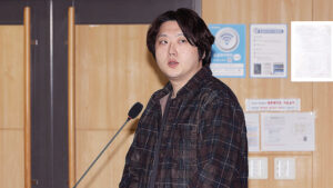 토론회 발제하는 박단 대전협 비상대책위원장