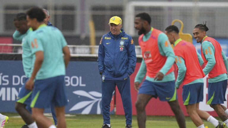 httpsss-i.thgim_.compublicincoming22z1zyarticle69661093.ecealternatesLANDSCAPE_1200Brazil_WCup_Soccer__42348.jpg