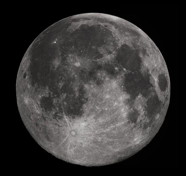 httpsupload.wikimedia.orgwikipediacommonsee1FullMoon2010.jpg
