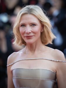 httpsupload.wikimedia.orgwikipediacommonsthumb22aCate_Blanchett-63298_28cropped_229.jpg1200px-Cate_Blanchett-63298_28cropped_229.jpg