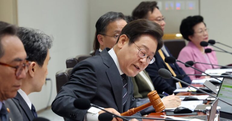 httpswww.chosun.comresizerv2H4ZYZ6J5SZMTLLP762QX5RSMSI.jpgauth3f6cc272f9fd0077f2e4ded96fc2b1e84eae7ef9b145949e3b67f104100468ddwidth1200height630smarttrue