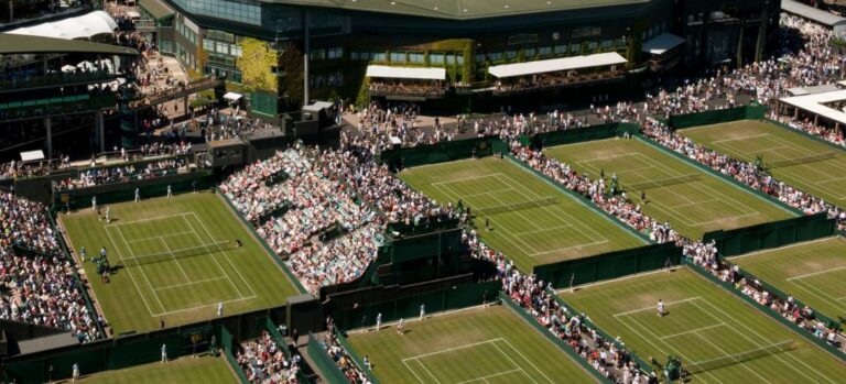 httpscdn.tennistemple.comimagesuploadtournamentbackgroundWimbledon_Londres_64.jpg