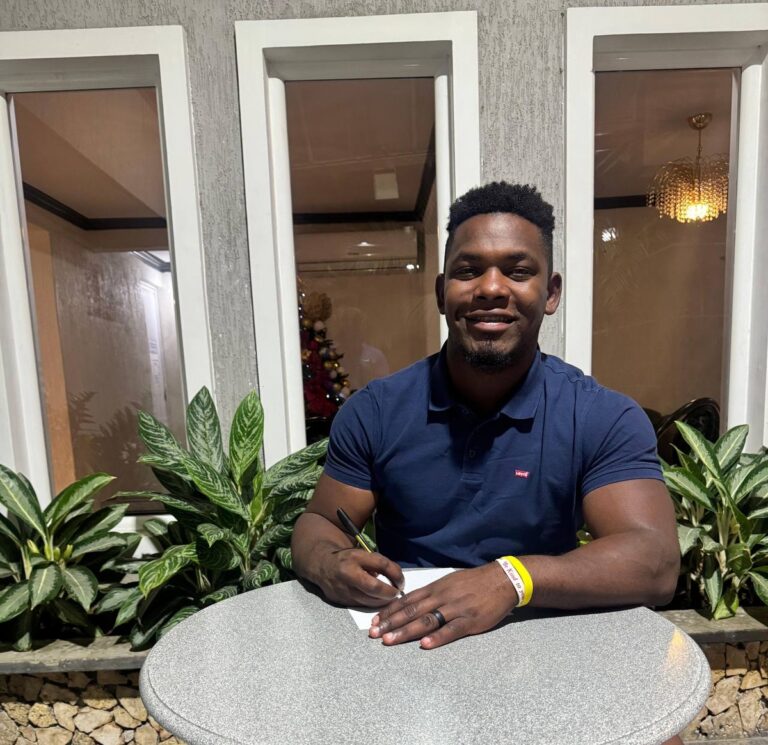 AKR20251129022400007_01_i_P4