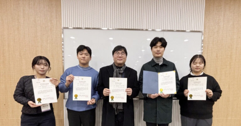 20251204173410226cqwf