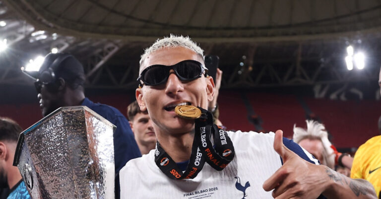 20251207054120537adcg