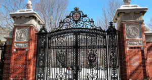 251020-brown-university-zz-b46676