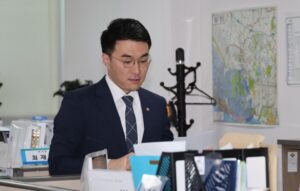 ±¹È¸ À±¸®ÀÚ¹®À§ 5Â÷ È¸ÀÇ ¾ÕµÐ ±è³²±¹ ÀÇ¿ø