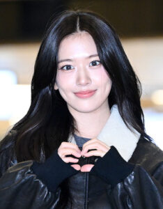 491496_633878_448_v150