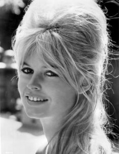 Brigitte_Bardot_-_1962-1