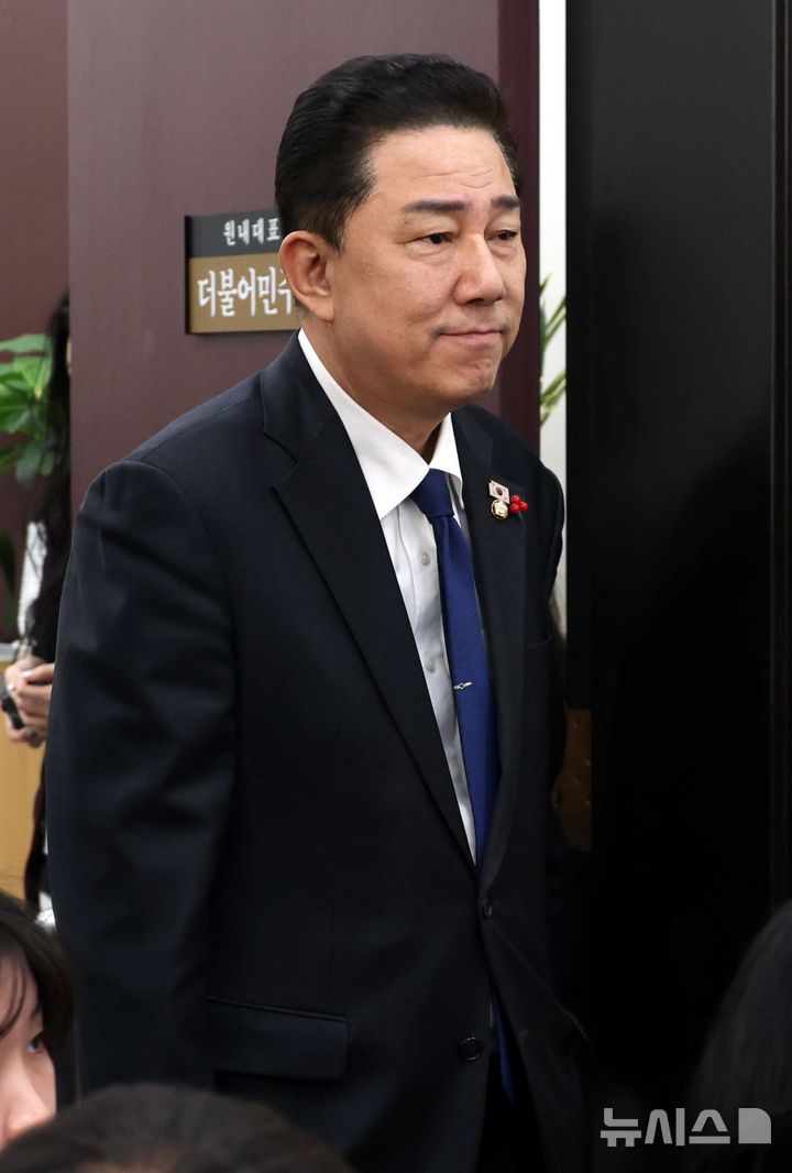 Á¤Ã¥Á¶Á¤È¸ÀÇ Âü¼®ÇÏ´Â ±èº´±â ¿ø³»´ëÇ¥