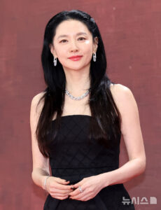 ÀÌ¿µ¾Ö, ³ªÀÌ°¡ ¹«»öÇÑ ¹Ì¸ð