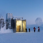 Ozone-monitoring-balloon-launch-2025-credit-DrSimeonBash-UnivOfChicago_SouthPoleTelescope