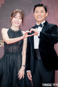 a905c5b1-5627-41ef-873a-d89893d4aa27