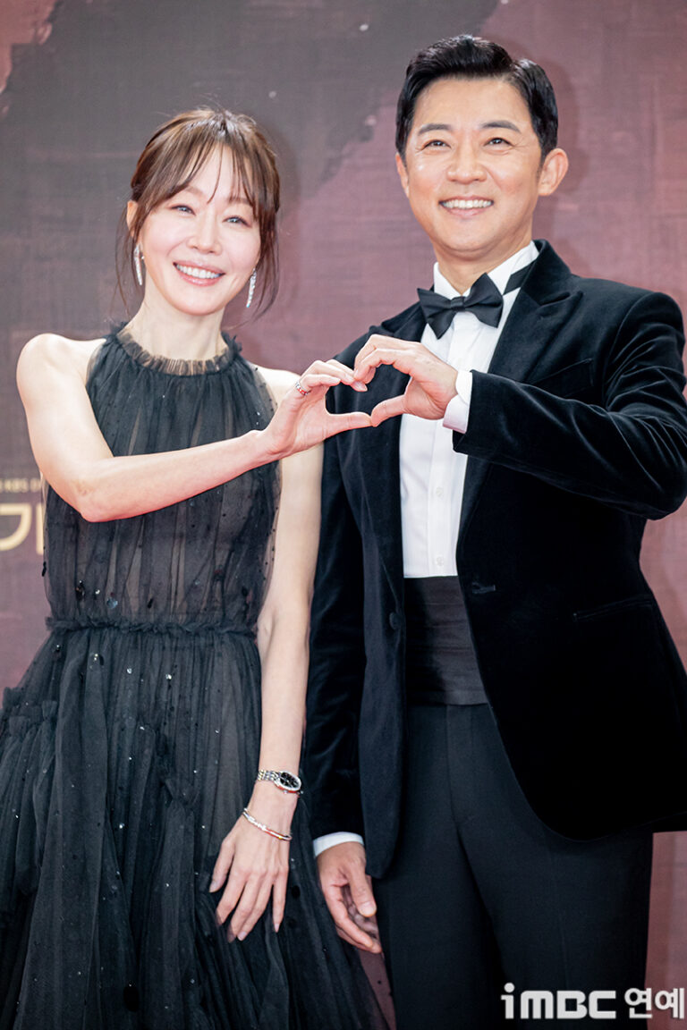 a905c5b1-5627-41ef-873a-d89893d4aa27