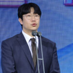 ÀÎ»ç¸» ÇÏ´Â ¾çÇöÁ¾ ¼±¼öÇùÈ¸Àå