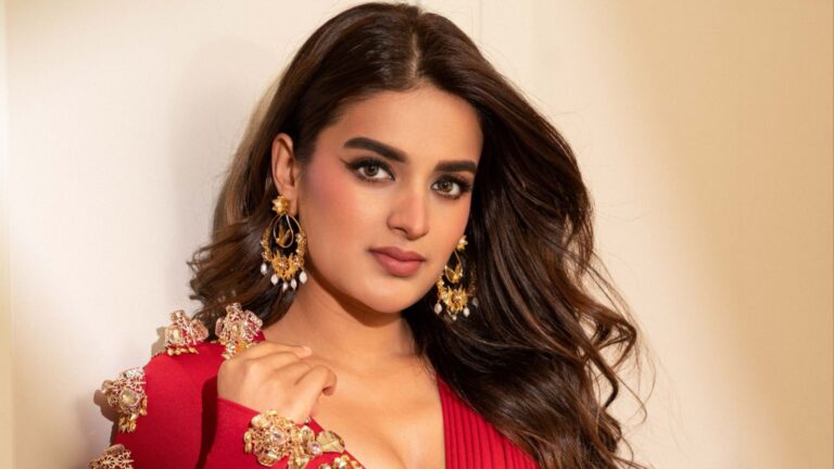 nidhhi-agerwal-at-raja-saab-event