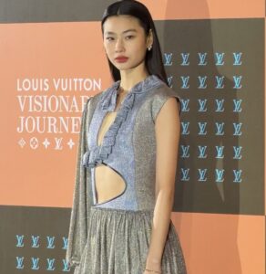 style_6931432a3e8a6-1051x1080-1