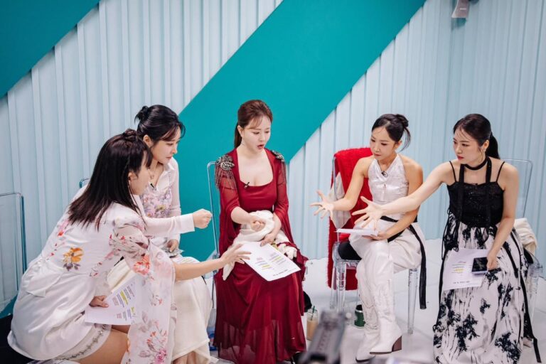 15945245_1840604_242