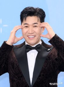 80bd5f911d78403282712707eb139f27