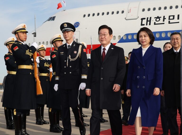 중국 도착한 이재명 대통령