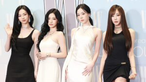 에스파, 유방암 인식 향상 자선 행사 참석