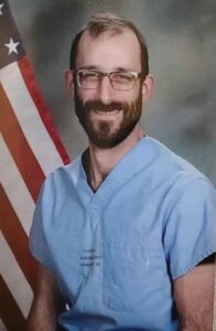 Alex_Pretti_VA_Image_28official_portrait_by_United_States_Department_of_Veterans_Affairs29_28cropped29