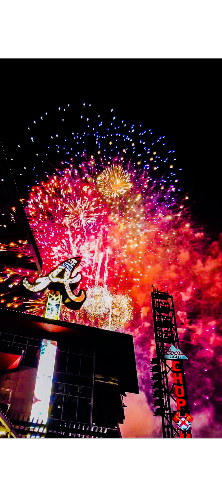 NYE-2019-Fireworks-Photo