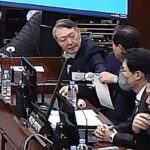 '내란 우두머리' 구형 결심공판 참석한 윤석열 전 대통령