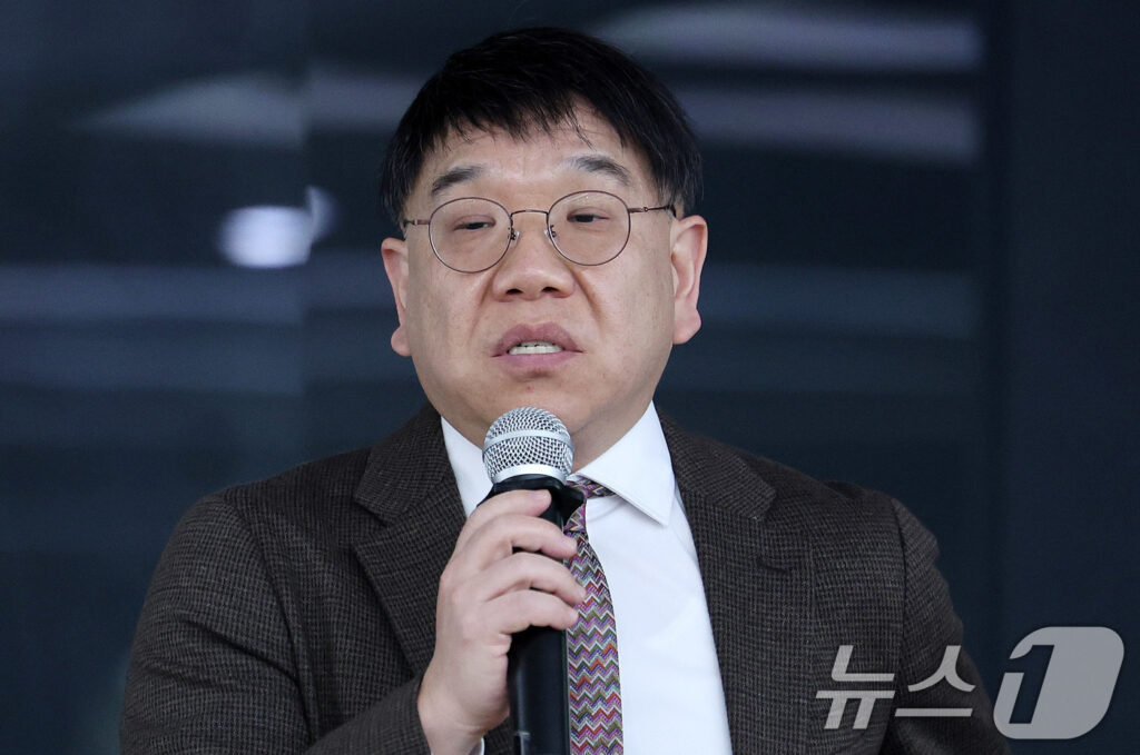 ¹ÎÈñÁø Ãø '´ºÁø½º ÅÛÆÛ¸µ ÀÇÈ¤' °ü·Ã ÀÔÀå Ç¥¸í