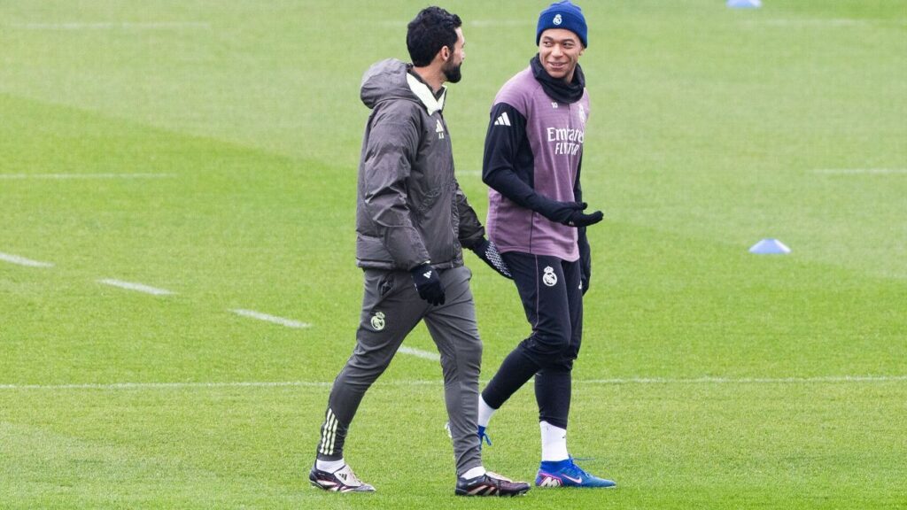 iimg2Fphoto2F20262F01162Fr1601418_1296x729_162D9