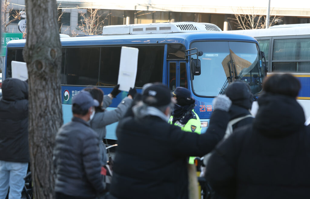 rcv.YNA_.20260113.PYH2026011305400001300_R