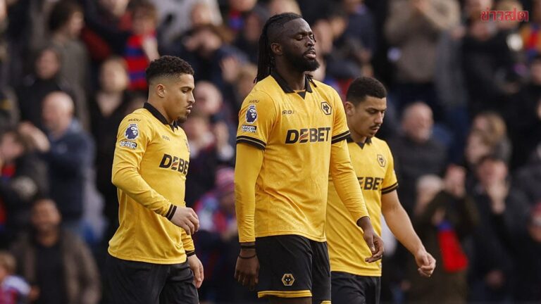 2026-02-22T155613Z_738379473_UP1EM2M189OG8_RTRMADP_3_SOCCER-ENGLAND-CRY-WOL