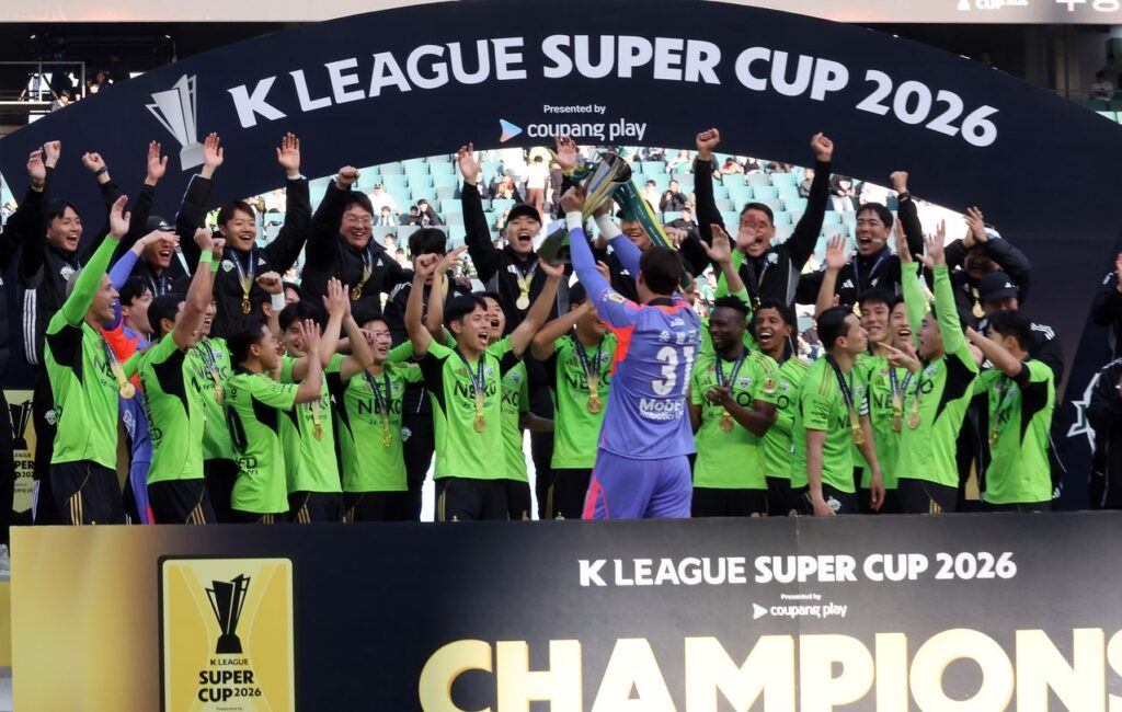 ÀüºÏ Çö´ë, ½´ÆÛÄÅ ¿ì½Â