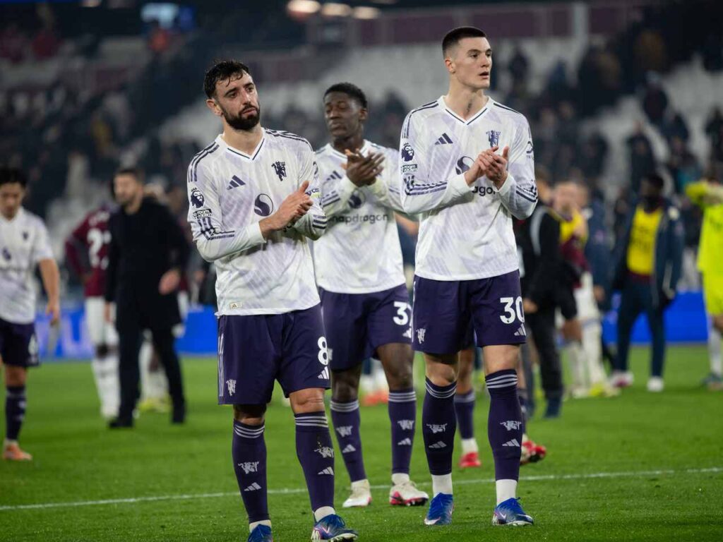 WHUFC_v_MUFC_2526_AD_2451770762883636_medium